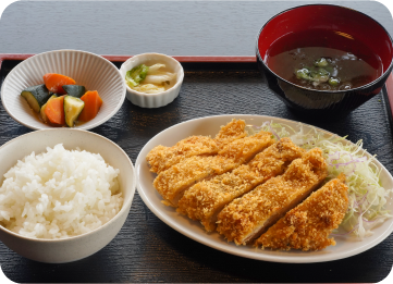 よしやすチキンカツ定食