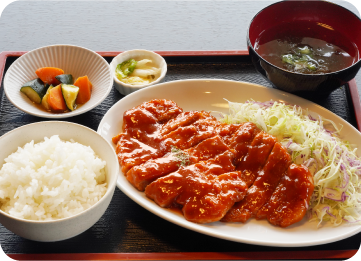 よしやす風ポークチャップ定食