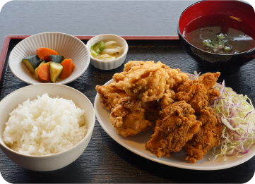 よしやすミックスザンギ定食