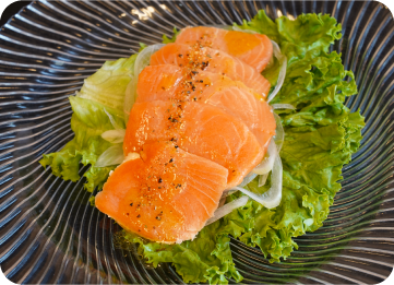 サーモンカルパッチョ